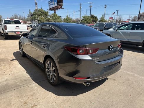 Used 2025 MAZDA MAZDA3 s FWD image 5