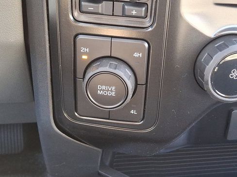 New 2026 Ford F450 XL w/ 360-Degree Camera Package image 25