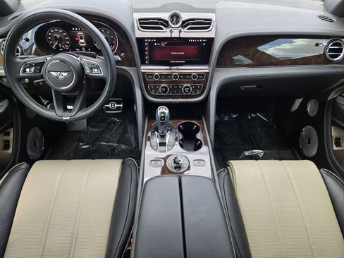 Used 2022 Bentley Bentayga Speed image 2