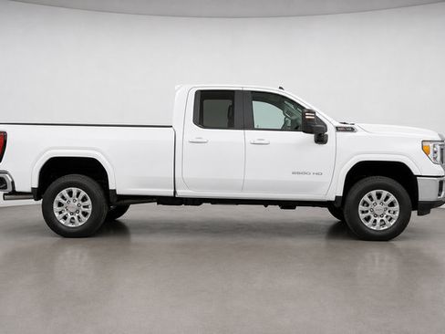 Used 2022 GMC Sierra 2500 SLT w/ Texas SLT Premium Package AWD/4WD image 2