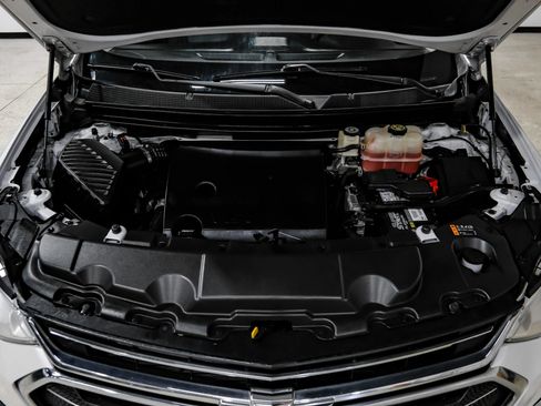 Used 2018 Chevrolet Traverse LT FWD image 67