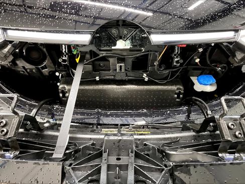 New 2025 Volkswagen ID. Buzz Pro S image 13