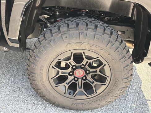 Used 2025 Toyota Tacoma TRD Pro AWD/4WD image 11