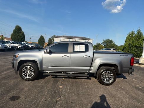 Used 2022 Chevrolet Colorado W/T w/ Custom Special Edition AWD/4WD image 2