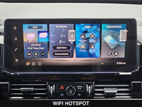 New 2026 Nissan Pathfinder SL image 21