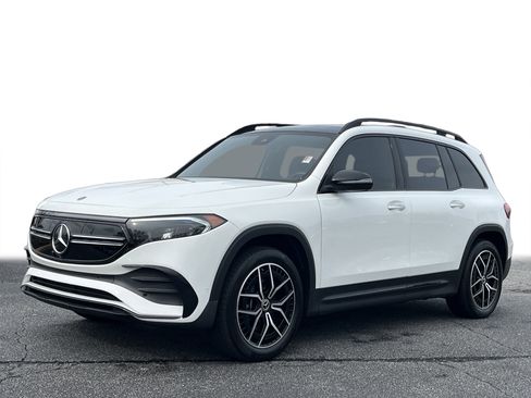 Used 2023 Mercedes-Benz EQB 350 4MATIC SUV image 24