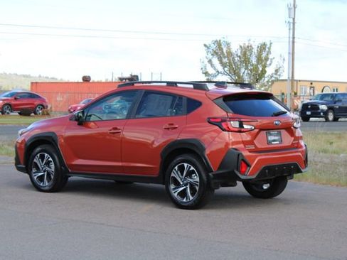 Used 2024 Subaru Crosstrek 2.0i Premium w/ Popular Package #4 image 4