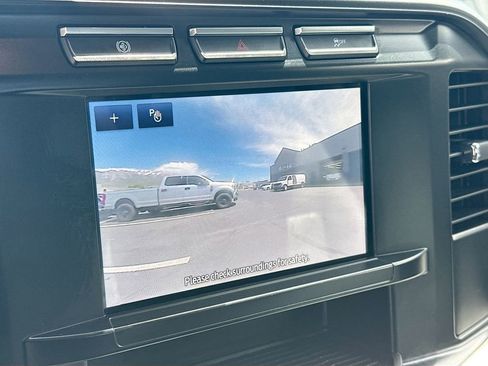 Used 2023 Ford F550 4x4 Crew Cab Super Duty image 13