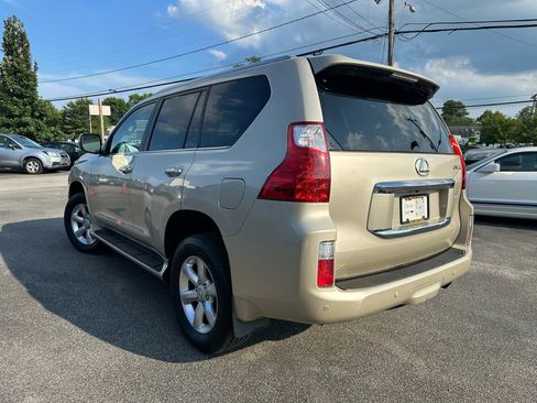 Used 2011 Lexus GX 460 image 5