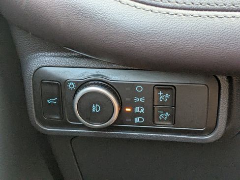 Used 2025 Ford Explorer Platinum w/ LUX Leather Package image 34