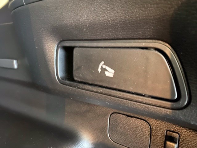 Used 2023 Mitsubishi Outlander SE AWD/4WD image 11