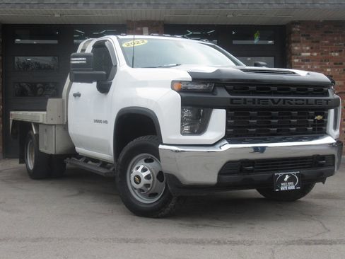 Used 2022 Chevrolet Silverado 3500 W/T w/ WT Convenience Package AWD/4WD image 1