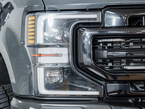 Used 2021 Ford F350 Lariat image 9