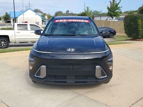 Used 2025 Hyundai Kona SEL FWD image 7