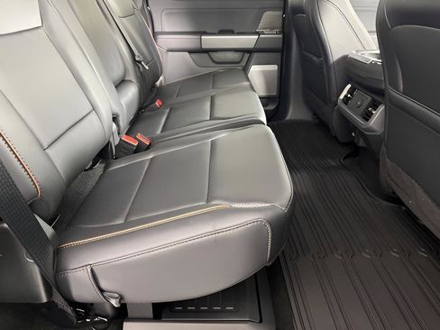 Used 2025 Ford F150 Lariat w/ Equipment Group 501A Mid image 25