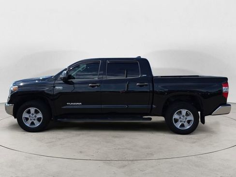 Used 2021 Toyota Tundra SR5 w/ SR5 Upgrade Package image 2