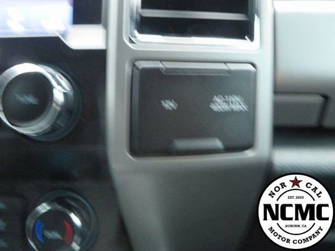 Used 2020 Ford F250 Lariat image 44