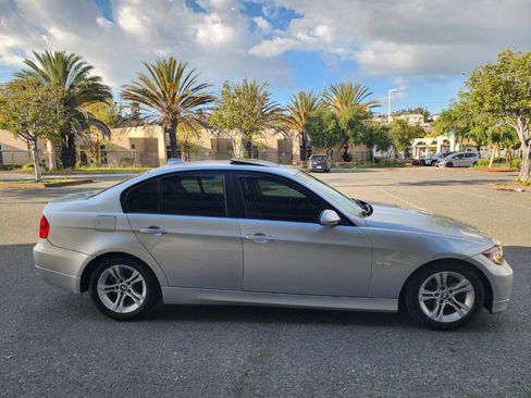 Used 2008 BMW 328i Sedan RWD image 5