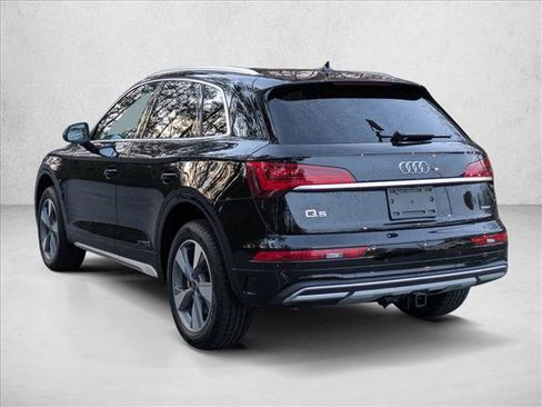Used 2024 Audi Q5 2.0T Premium Plus w/ Premium Plus Package image 6