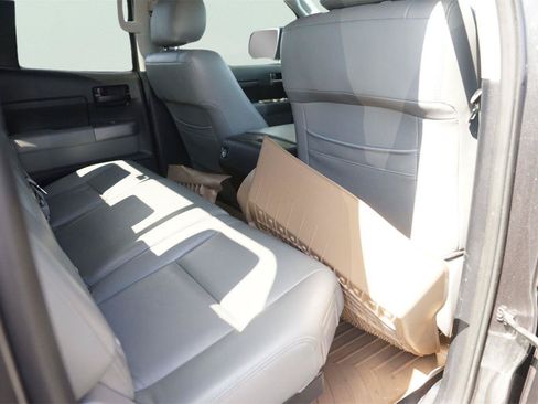 Used 2013 Toyota Tundra 2WD Double Cab w/ SR5 Pkg image 14