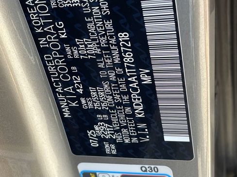 Certified 2026 Kia Seltos LX AWD/4WD image 33