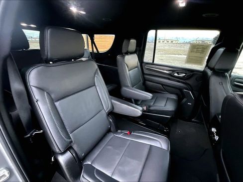 Used 2024 GMC Yukon XL Denali image 26