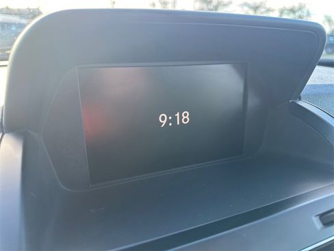 Used 2010 Dodge Journey R/T w/ Navigation & Sound Group I image 22