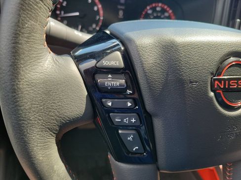 Used 2025 Nissan Frontier PRO-4X w/ Pro Premium Package AWD/4WD image 14