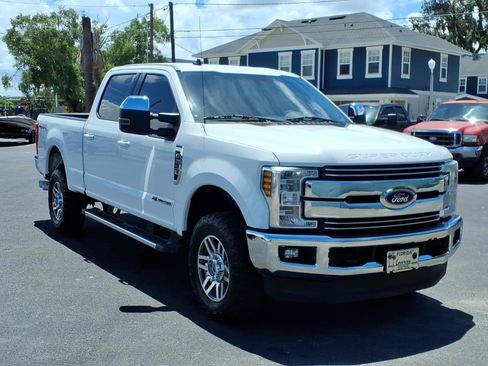 Used 2019 Ford F250 Lariat w/ Lariat Value Package AWD/4WD image 7
