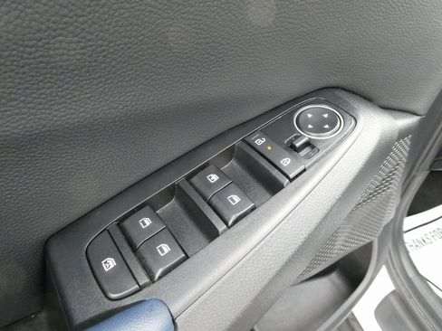 Used 2024 Kia Seltos S image 21