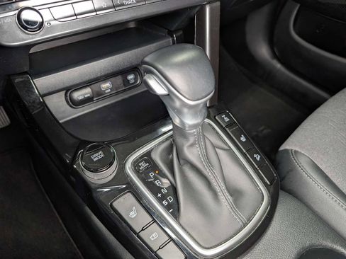 Used 2024 Kia Seltos S AWD/4WD image 32