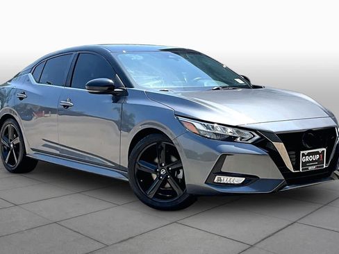 Used 2023 Nissan Sentra SR w/ Trunk Package FWD image 3