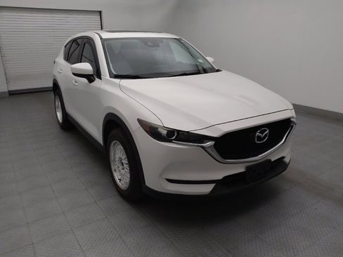 Used 2017 MAZDA CX-5 Touring w/ Preferred Equipment Package image 13