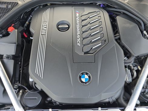 Used 2023 BMW M440i Coupe w/ Premium Package image 30