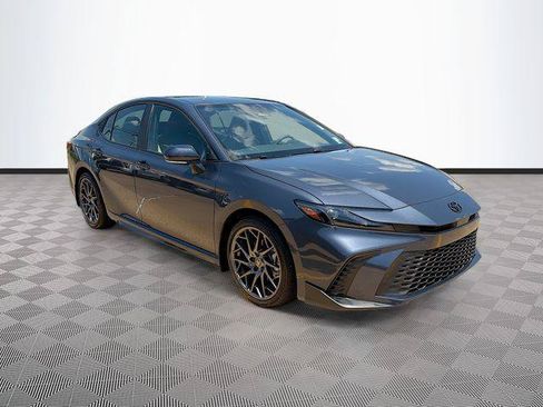 Certified 2026 Toyota Camry SE w/ Convenience Package FWD image 1