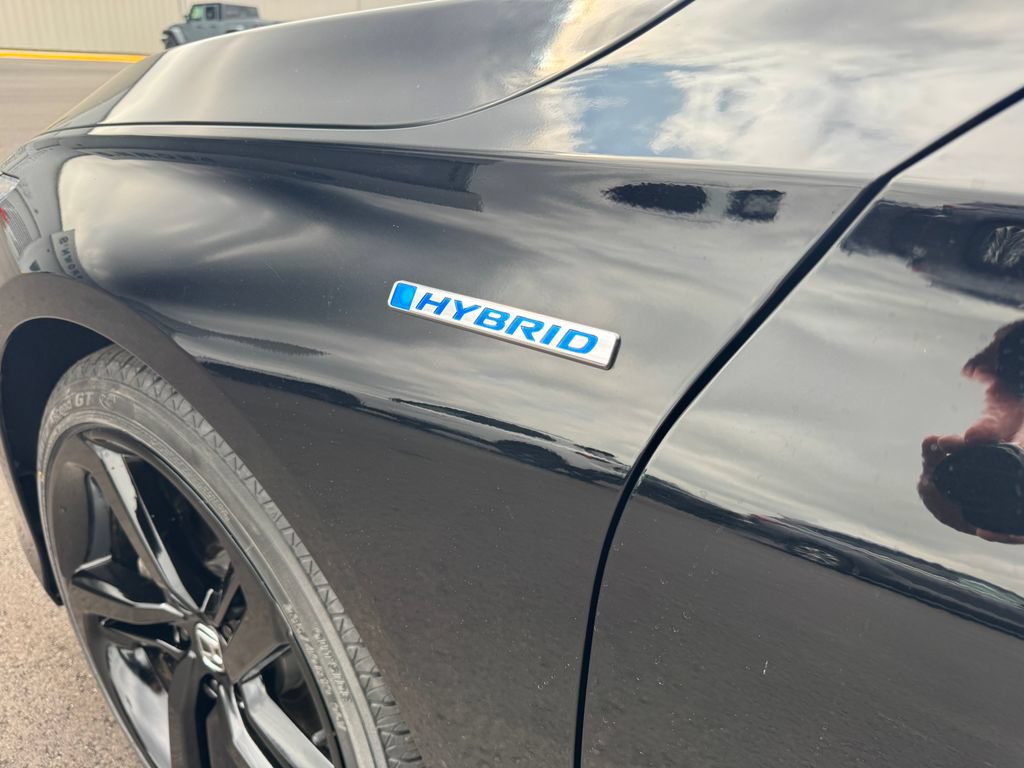 Used 2022 Honda Accord Sport image 10