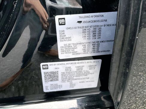 Used 2025 Chevrolet Silverado 1500 Custom Trail Boss image 34