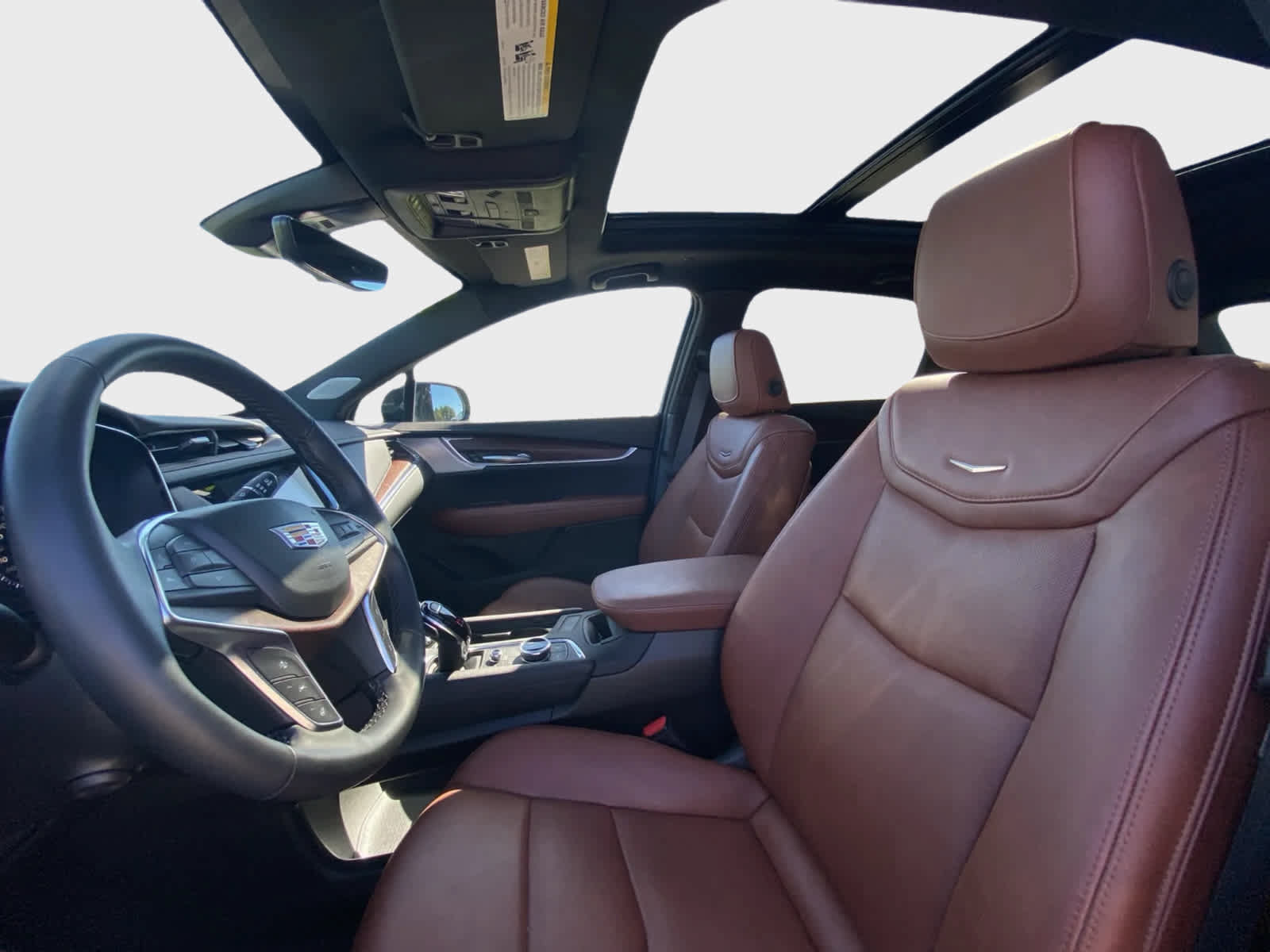 Used 2025 Cadillac XT5 Sportv w/ Technology Package AWD/4WD image 14