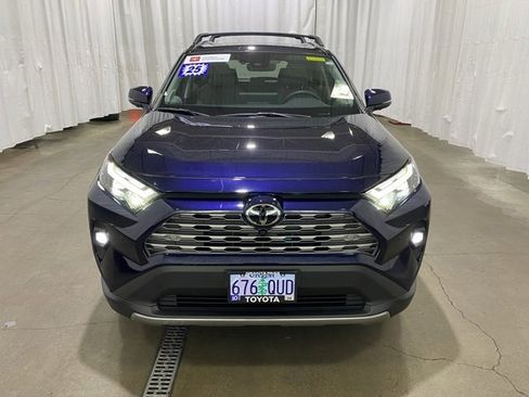 Used 2025 Toyota RAV4 Limited image 8