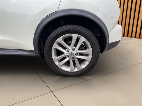 Used 2012 Nissan Juke SV AWD/4WD image 24