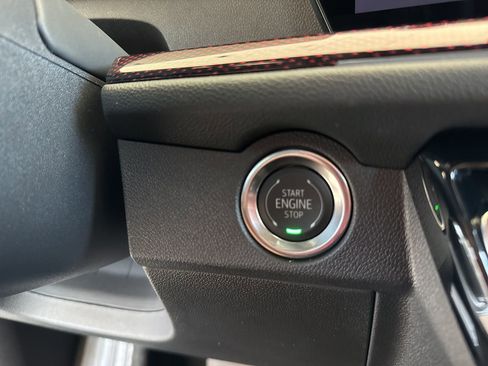 New 2026 Chevrolet Traverse RS w/ LPO, Floor Liner Package image 33