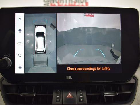 Used 2024 Toyota RAV4 Limited w/ Advanced Technology Package image 22