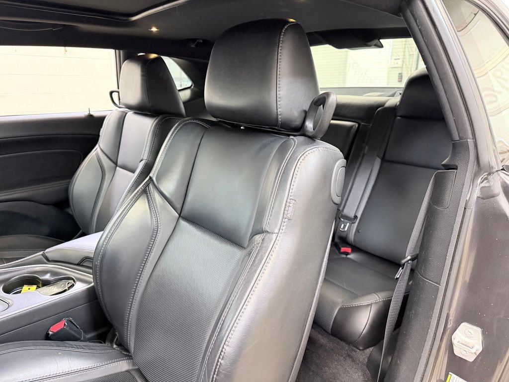 Used 2018 Dodge Challenger GT w/ Technology Group AWD/4WD image 17