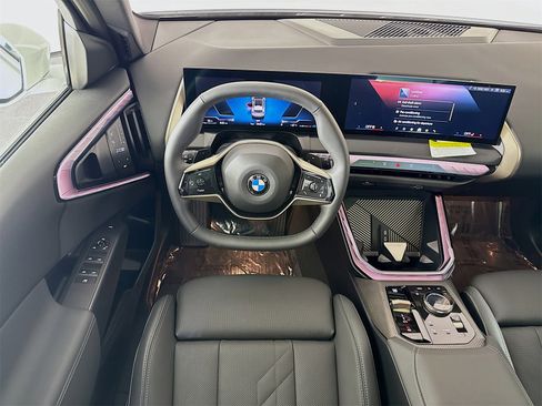 Used 2025 BMW X3 xDrive30i w/ Convenience Package image 22