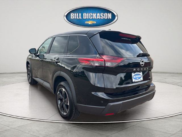 Used 2025 Nissan Rogue SV AWD/4WD image 5