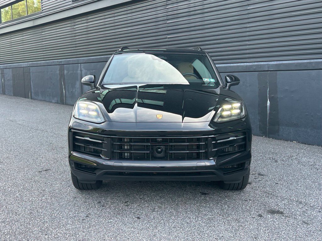 Certified 2026 Porsche Cayenne AWD/4WD image 13