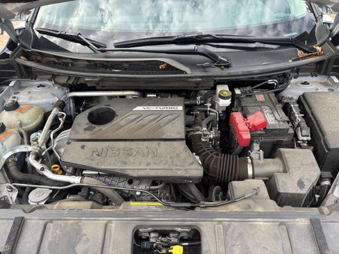 Used 2025 Nissan Rogue SV FWD image 34