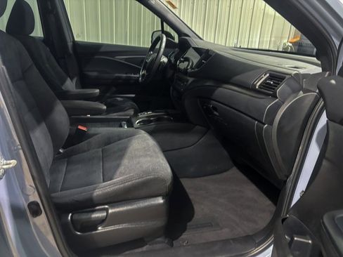 Used 2022 Honda Pilot Sport image 30