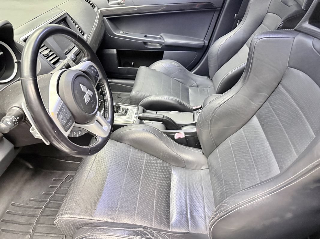 Used 2010 Mitsubishi Lancer Evolution MR AWD/4WD image 10