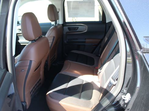 New 2026 Ford Bronco Sport Outer Banks AWD/4WD image 21